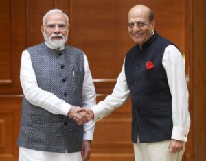 মোদির সঙ্গে দীনেশ ত্রিবেদীর বৈঠক