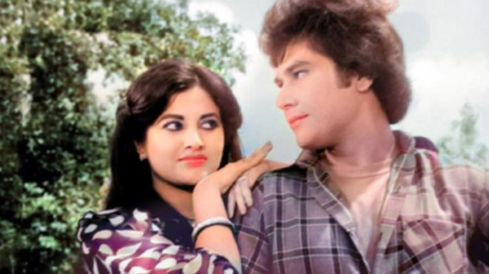 পে-স্কেল নিয়ে অনিশ্চয়তা: আশির দশকের সেই গান যেভাবে ভাইরাল " তুমি আমার জীবন "