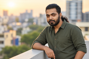 নীরবতা পেরিয়ে নতুন সুরে আরফিন রুমি, ফিরেই ব্যস্ত গানের জগতে