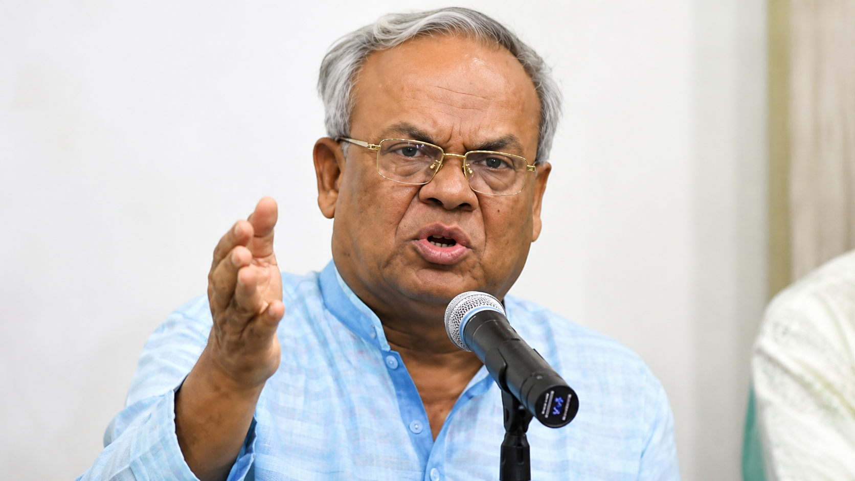 গ্যাস সংকট এক থেকে দেড় সপ্তাহে কাটবে, দাবি রিজভীর
