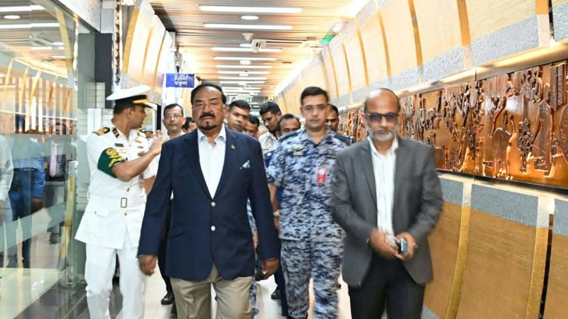 আইপিইউর সম্মেলন মঞ্চে বাংলাদেশের প্রতিনিধিত্ব করতে তাঞ্জানিয়া গেলেন স্পিকার