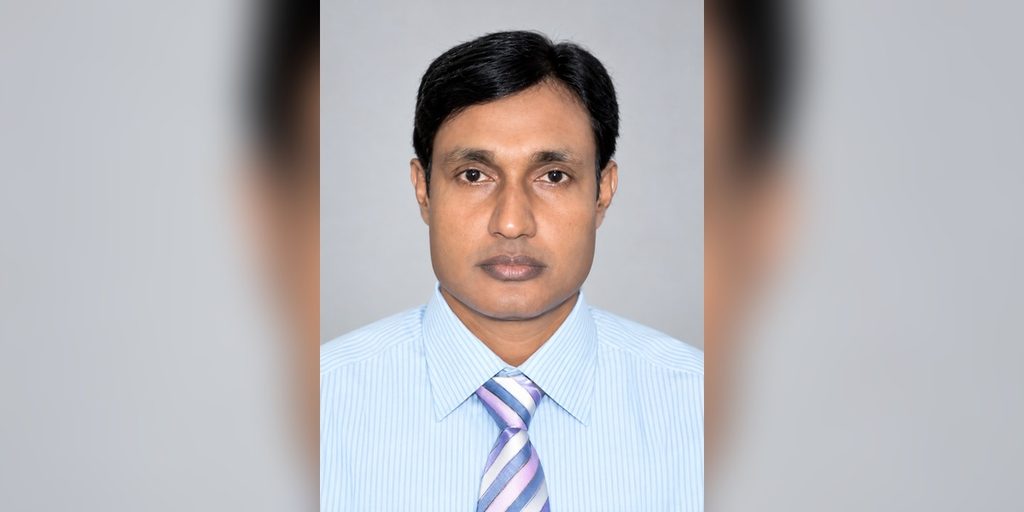প্রধানমন্ত্রীর সফরে প্রটোকল ভঙ্গের অভিযোগ, পদ হারালেন রাজশাহীর বিভাগীয় কমিশনার